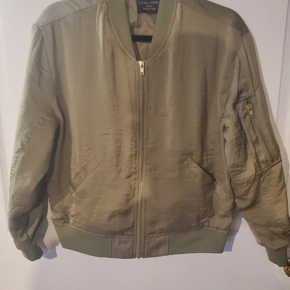 Love tree Bomber jacket light weight